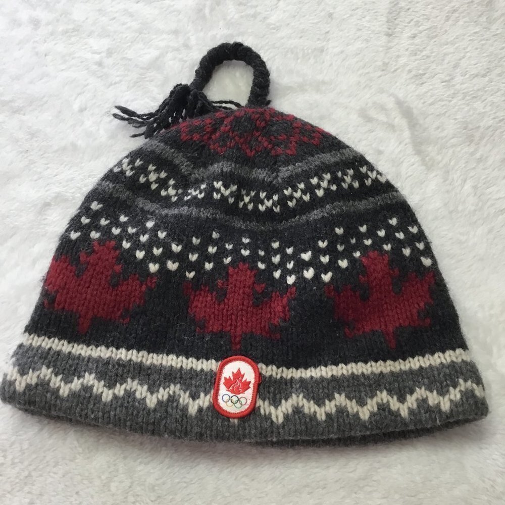 𝅺bay Canada Olympics Wool Toque Youth OS
